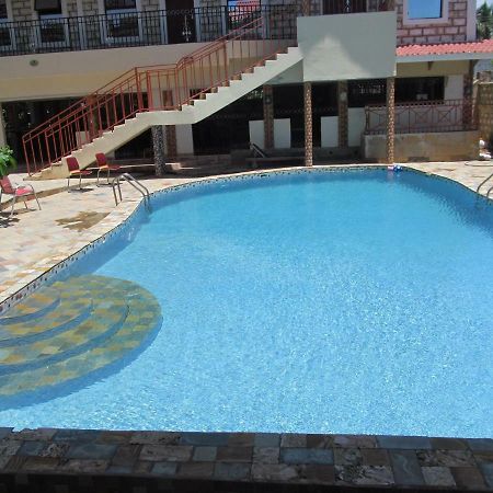 Diplomat Diani Beach Resort 外观 照片