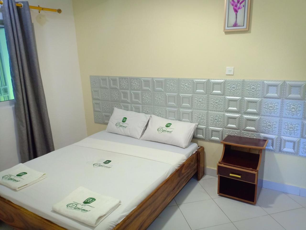 Diplomat Diani Beach Resort 外观 照片