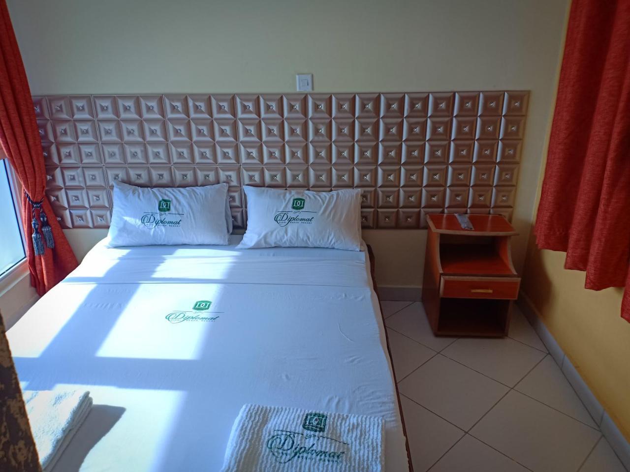 Diplomat Diani Beach Resort 外观 照片